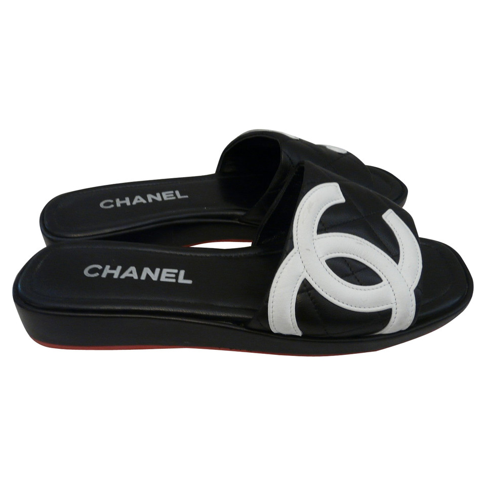 Chanel pantoufle