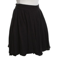 Reiss Pleated skirt in black