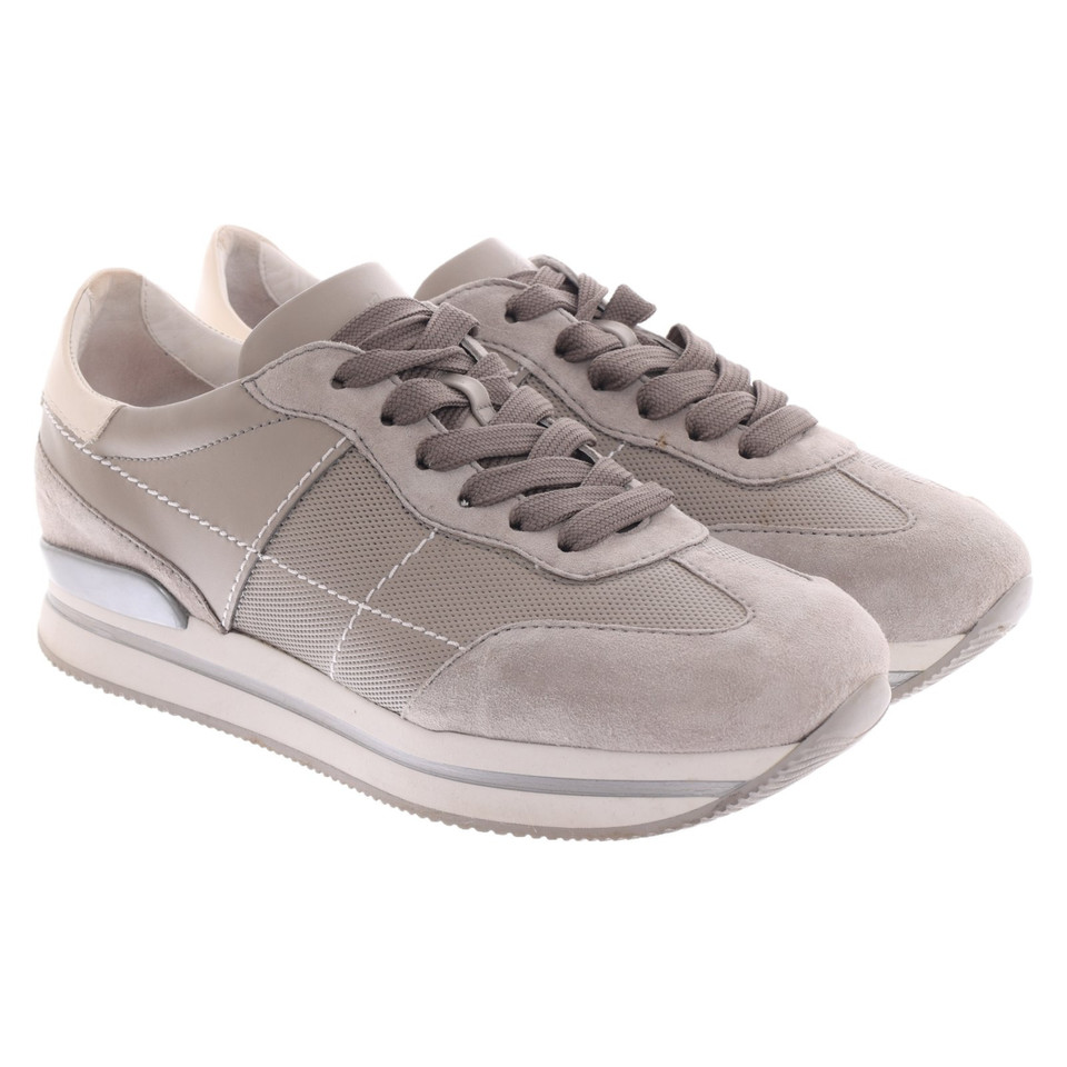 Hogan Sneakers aus Leder in Grau