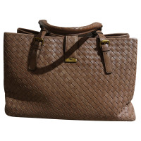 Bottega Veneta "Medium Roma Bag"