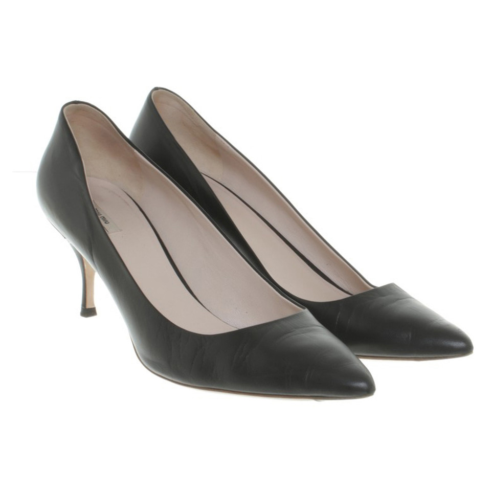 Miu Miu pumps in zwart