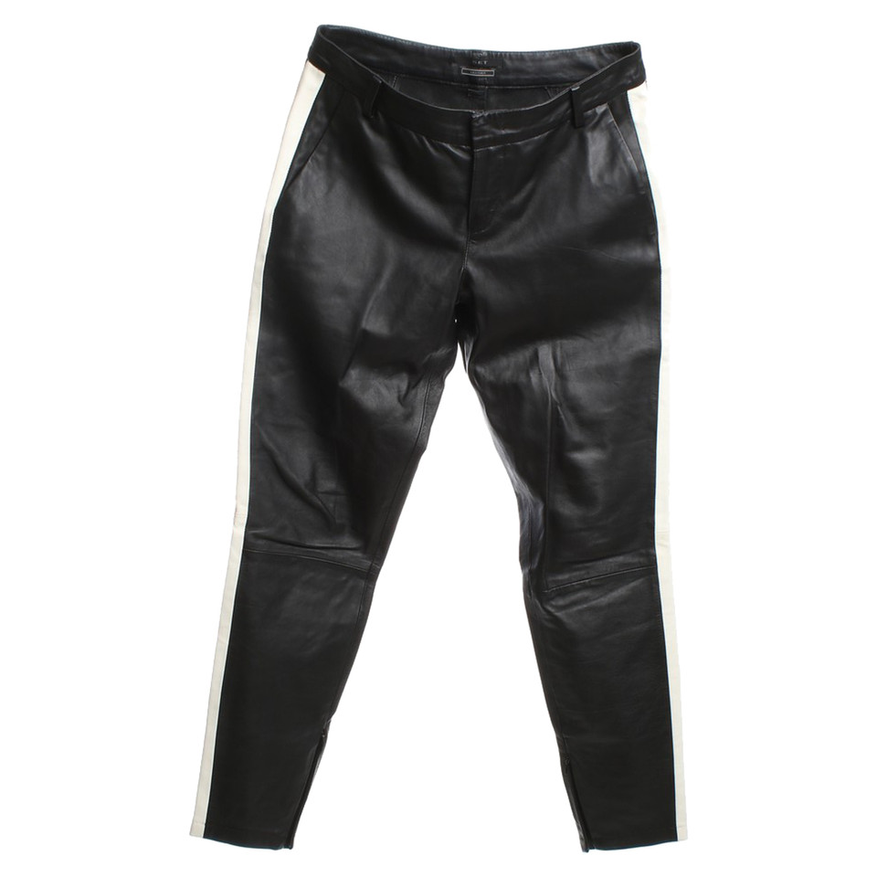 Set Leather pants in black