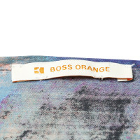 Boss Orange Tuch mit Deko-Quasten