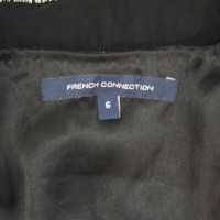 French Connection Robe à sequins en noir