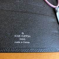 Louis Vuitton Agenda made of taiga leather