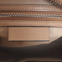 Givenchy Antigona Medium Leer in Beige