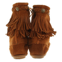 Minnetonka Boots in Camel