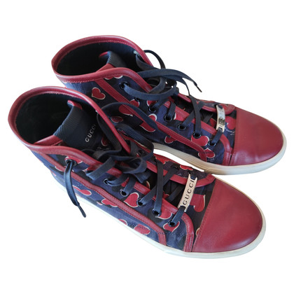 Gucci Chaussures de sport en Cuir en Rouge