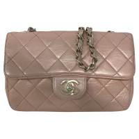 Chanel Classic Flap Bag New Mini in Pelle in Rosa
