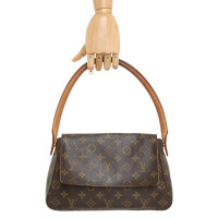 Louis Vuitton Looping MM24 Canvas