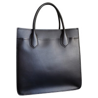 Prada Sac fourre-tout en Cuir en Noir