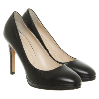 Navyboot Pumps/Peeptoes aus Leder in Schwarz