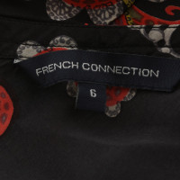 French Connection Une épaule top en soie