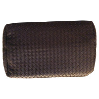 Bottega Veneta Handbag with Intrecciato braid pattern