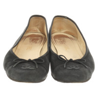 Chanel Slipper/Ballerinas aus Wildleder in Schwarz