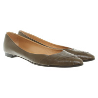 Hermès Slippers/Ballerinas Leather in Khaki