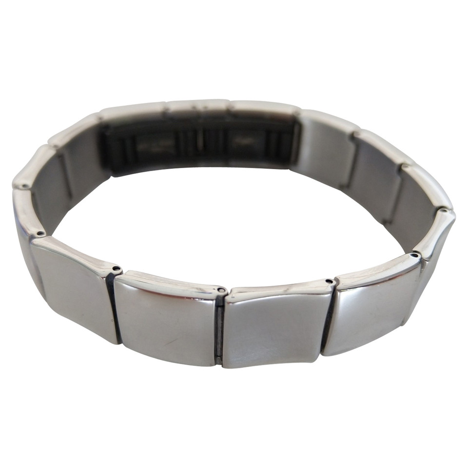 Yves Saint Laurent Bracelet/Wristband Silvered in Silvery