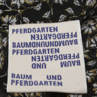 Baum Und Pferdgarten Dress with pattern