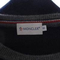Moncler Cashmere sweater in blue