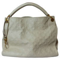 Louis Vuitton Shoulder bag Leather in Cream