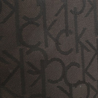 Calvin Klein Sac à bandoulière en brun foncé