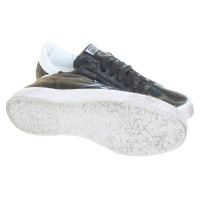 Golden Goose Sneakers mit Stern-Applikation 