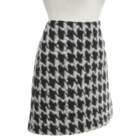 Strenesse Blue Felt skirt with houndstooth pattern