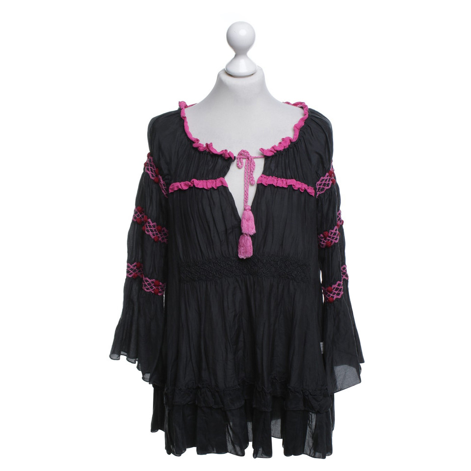 Odd Molly Blouse with details in pink