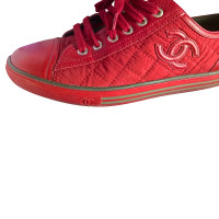 Chanel Sneakers in Rot