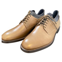 Brunello Cucinelli Chaussures à lacets en Cuir