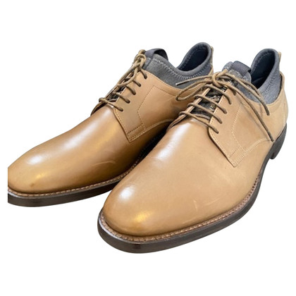 Brunello Cucinelli Chaussures à lacets en Cuir