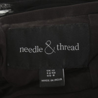 Needle & Thread Robe de soirée avec broderie de fleurs