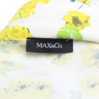 Max & Co Top with a floral pattern