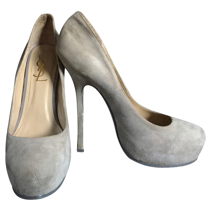 Yves Saint Laurent pumps en daim