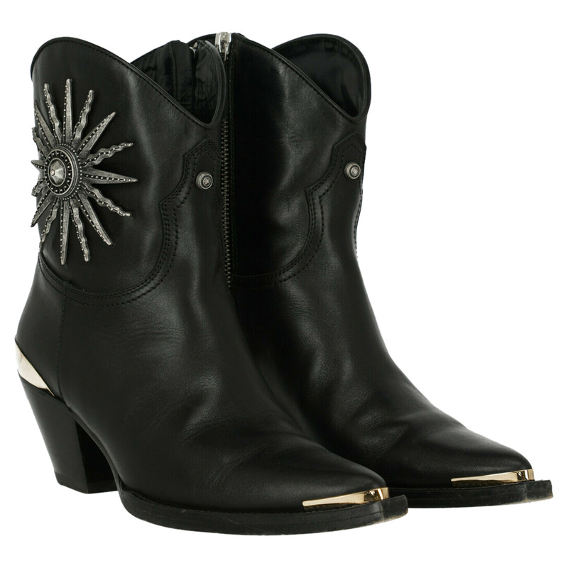 chanel short boots 219