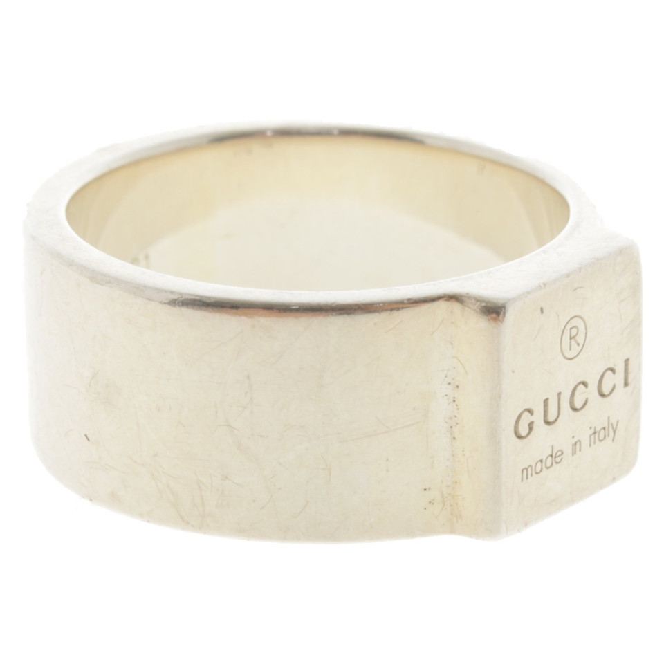 Gucci Ring mit Logo-Prägung