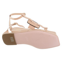 Roger Vivier Sandals Patent leather in Nude