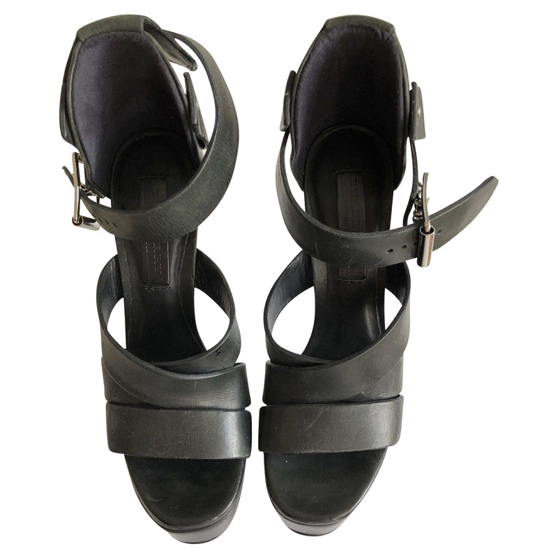burberry prorsum sandals