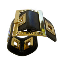 Chanel Zwei breite Leder-Armbänder