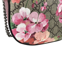 Gucci GG Blooms Supreme Canvas Shoulder Bag