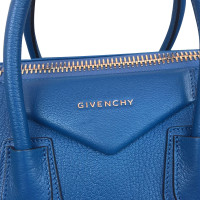 Givenchy Antigona Medium aus Leder in Blau