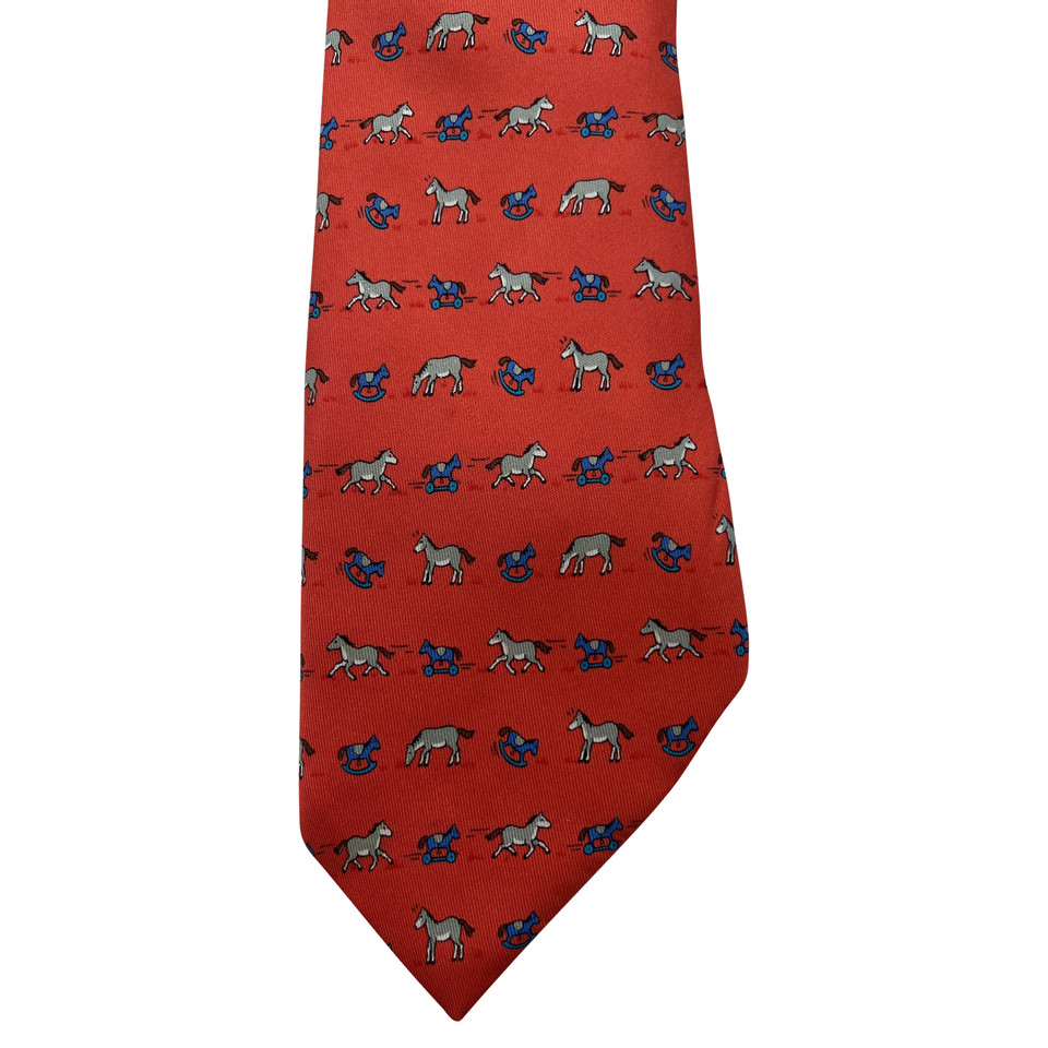 Hermès Krawatte en Soie en Rouge