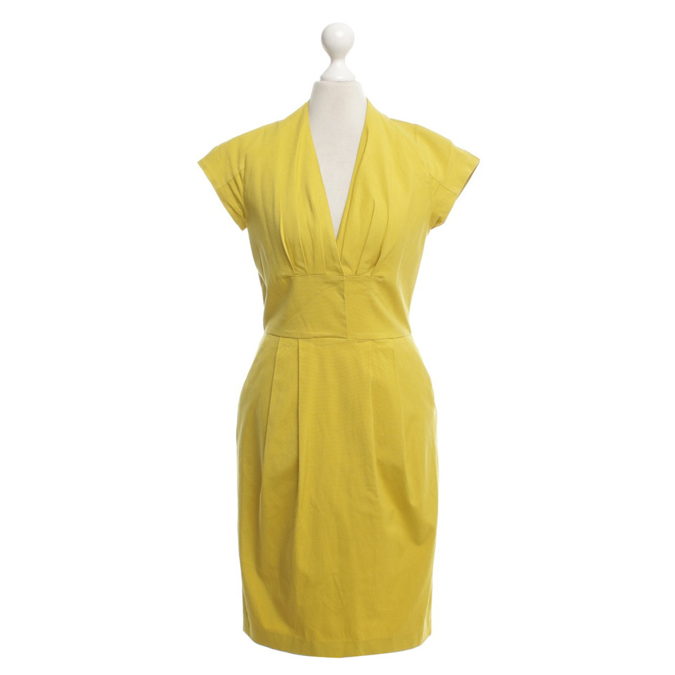 Reiss Kleid in Gelb