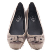 Tod's Ballerinas in Beige