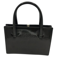 Gianni Versace Handtasche aus Lackleder in Schwarz