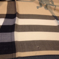 Burberry BURBERRY green cashmere stole