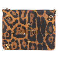 Louis Vuitton Clutch Bag Canvas in Ochre