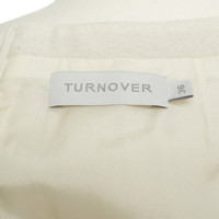 Turnover Rock in Creme