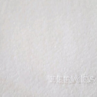 Hermès Schal/Tuch aus Kaschmir in Creme