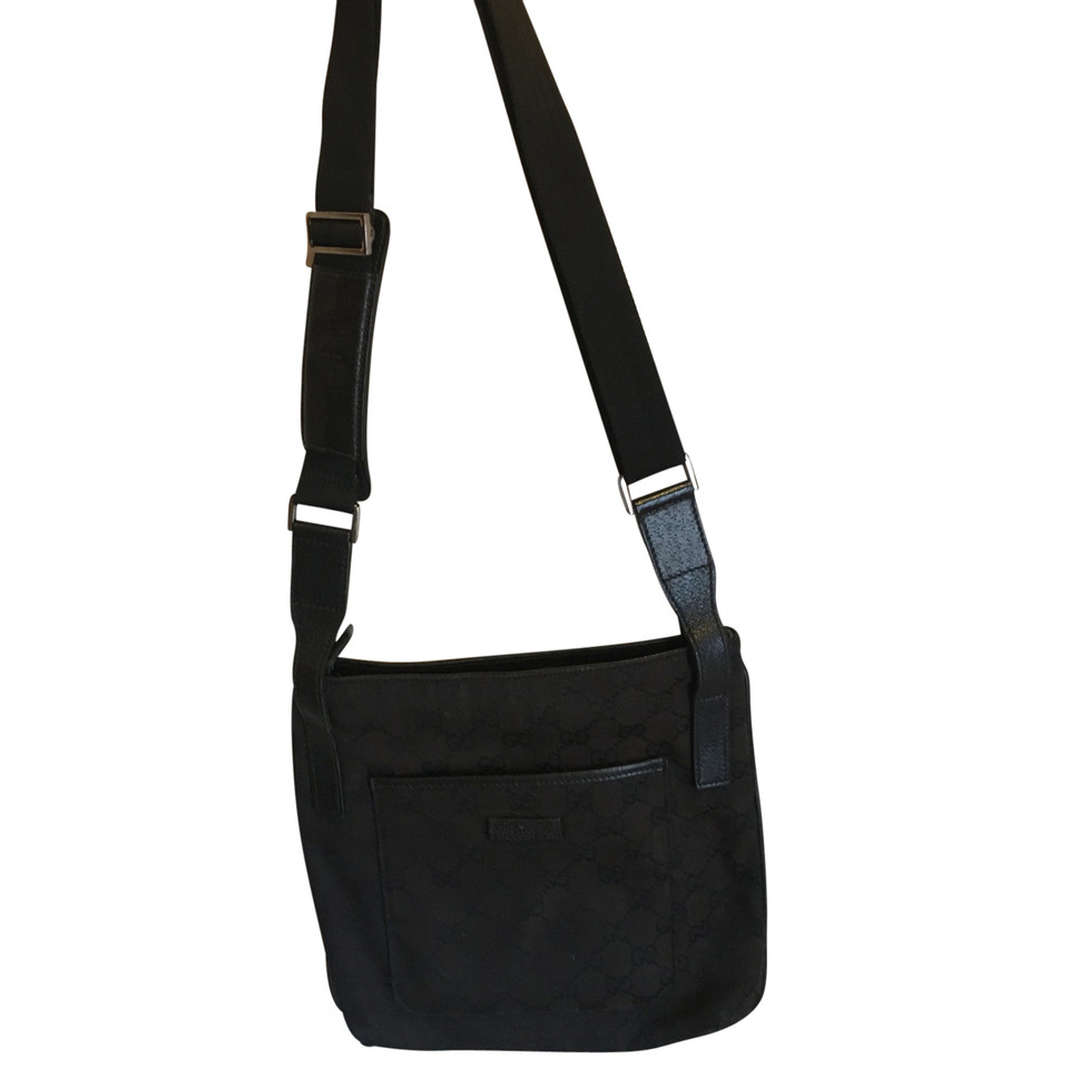 Gucci Shoulder bag Canvas in Black